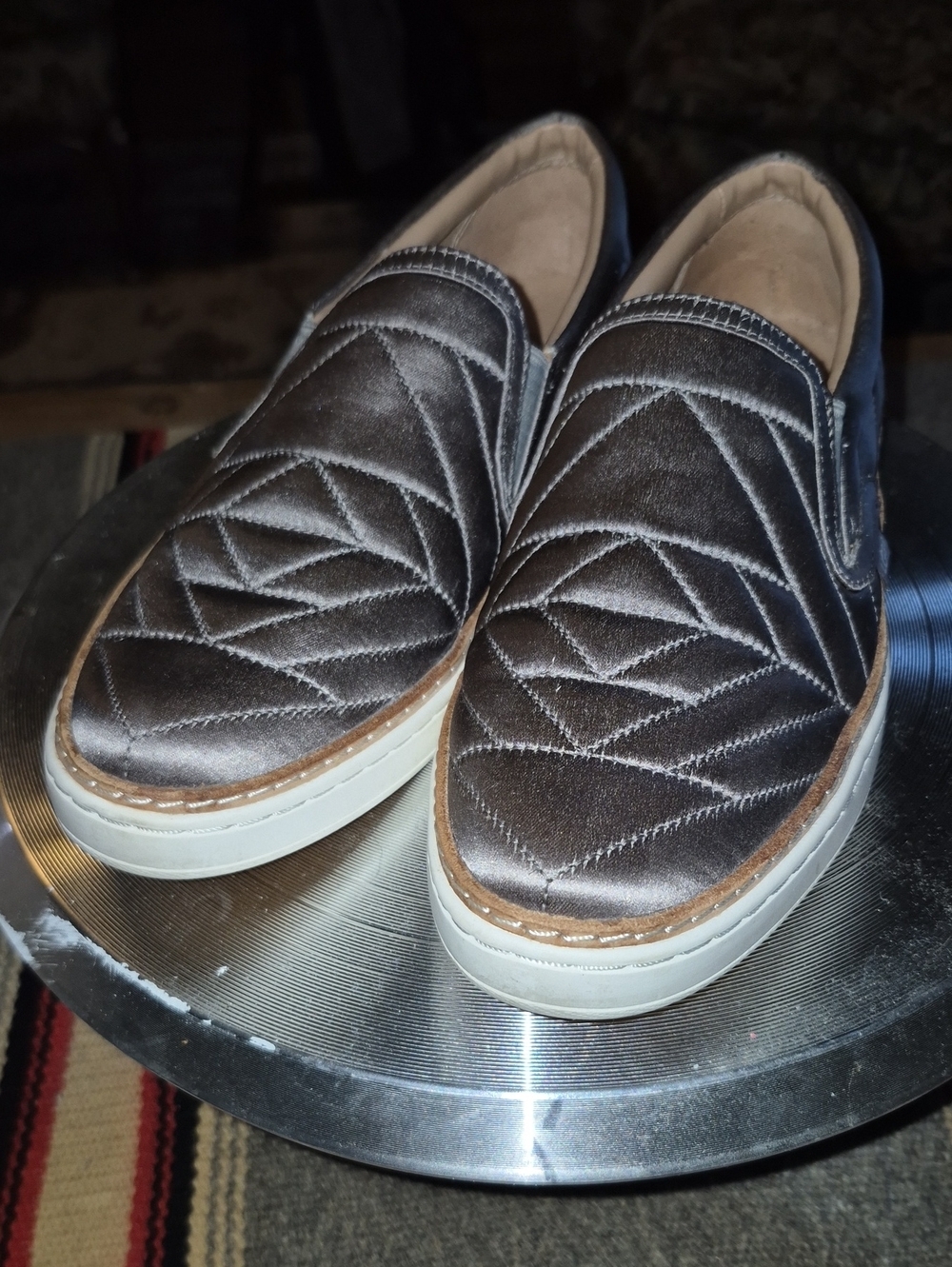 UGG "Soleda": Satin quilted slip-on sneakers. , Silver Grey color.EC(#1856S)